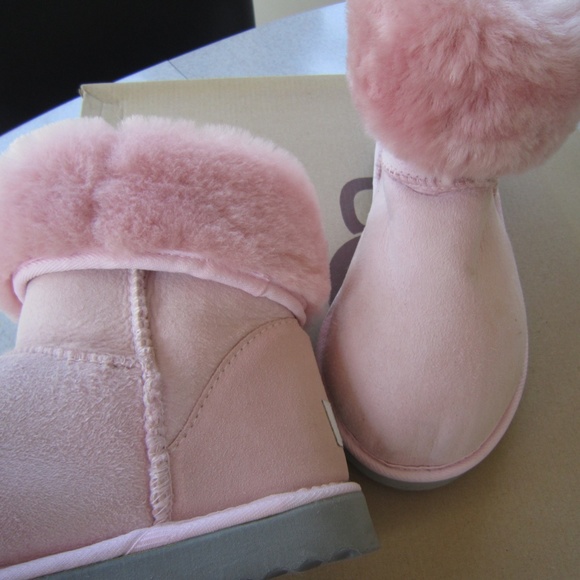 Ugg Classic Short Soft Pink 6 - Picture 15 of 15
